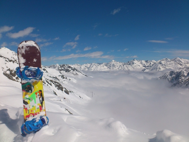  montañas y nieve 